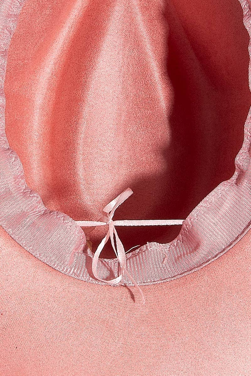 close up of pink adjustable strap 