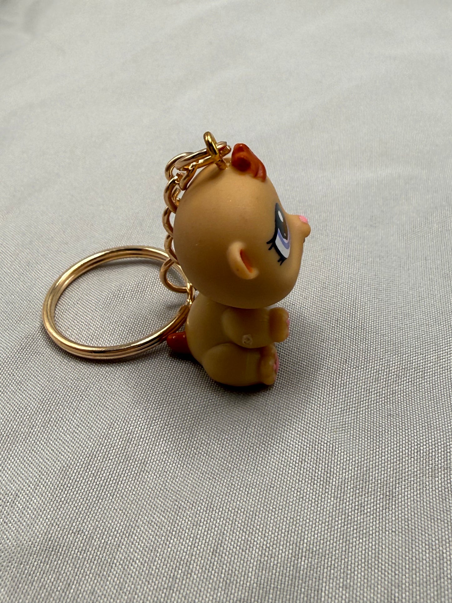 Hamster Keychain | Y2K Pet Club Tan Purple Eyes Gold Keyring | Y2K Retro Toy Charm