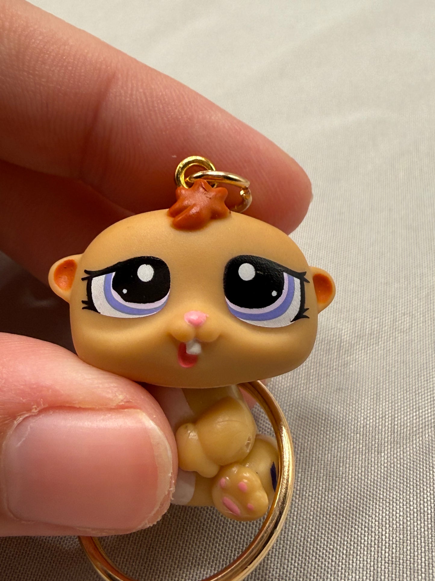 Hamster Keychain | Y2K Pet Club Tan Purple Eyes Gold Keyring | Y2K Retro Toy Charm