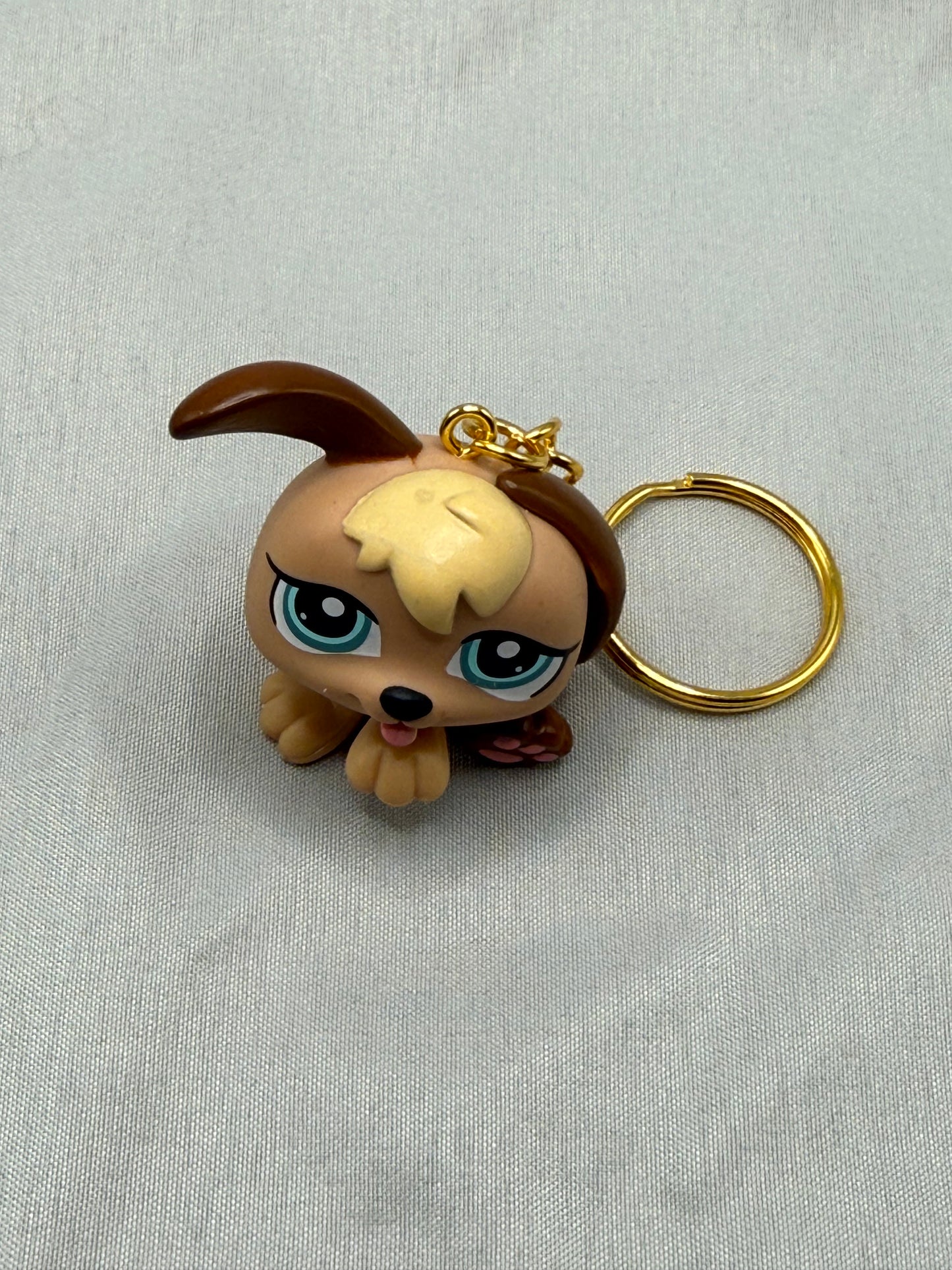 Puppy Dog Keychain | Brown Spaniel Teal Eyes Gold Keyring | Y2K Retro Toy Charm
