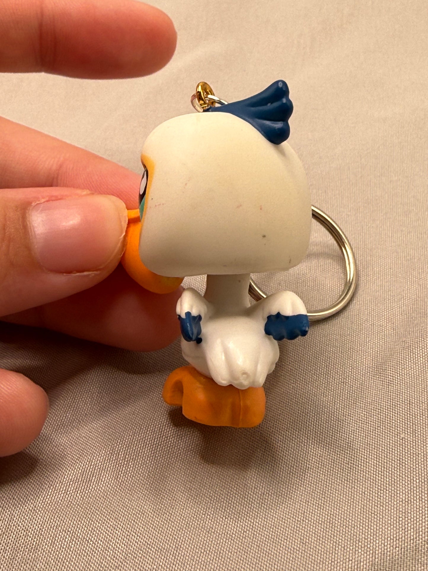 Seagull Bird Keychain | White Orange Beak Teal Eyes Blue Crest | Y2K Retro Toy Charm