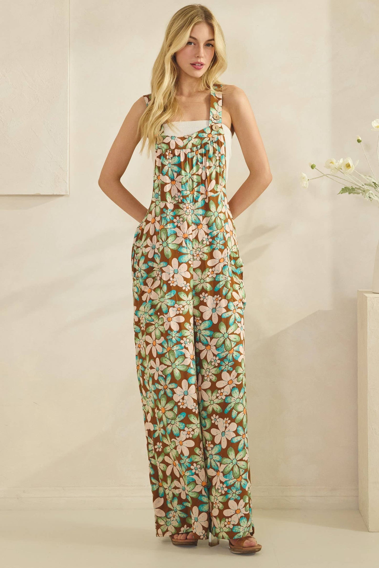RETRO VINTAGE GARDEN PRINT FLORAL OVERALL JUMPSUIT (SJT7657): Mocha / S-M-L(2-2-2)